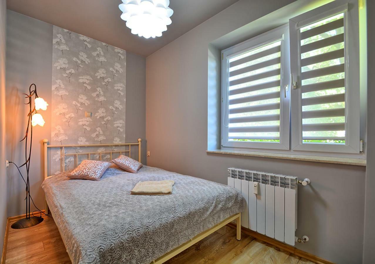 Appartamento Apartament Dworcowa 4 Ustrzyki Dolne Esterno foto